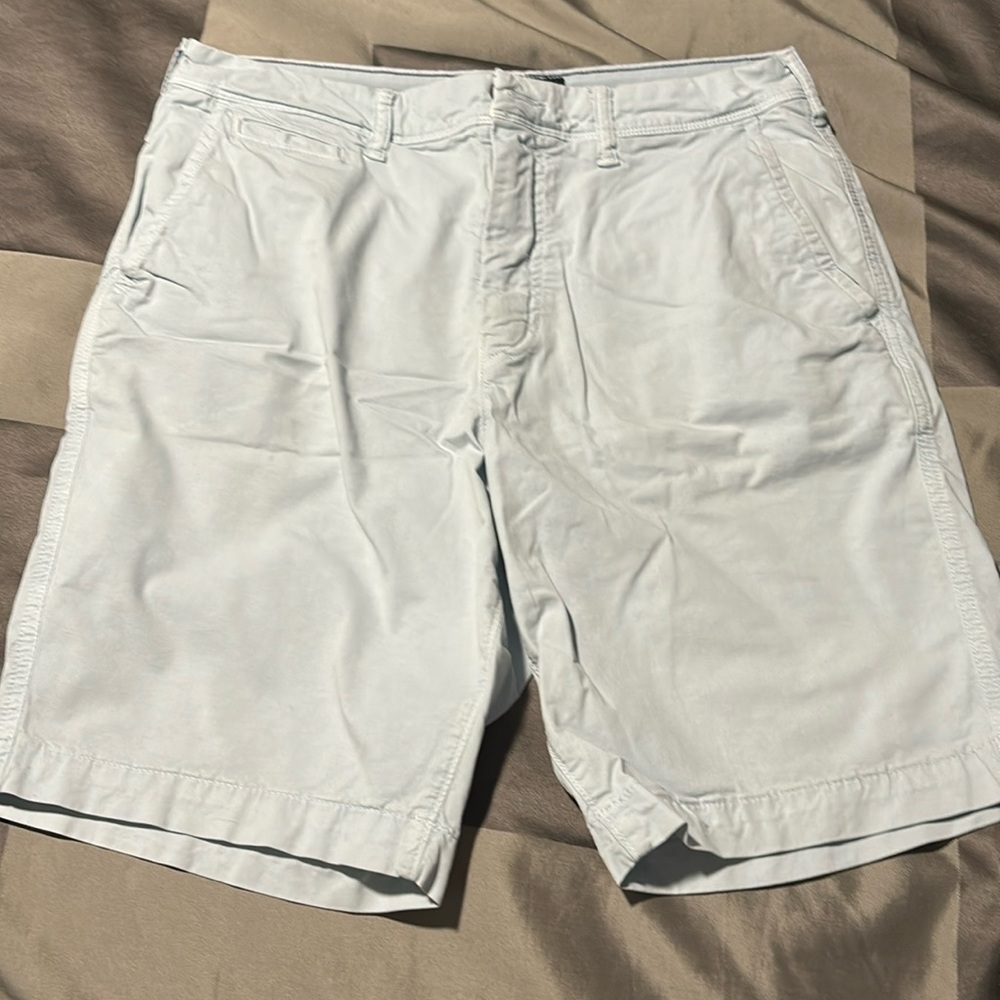 American eagle light blue